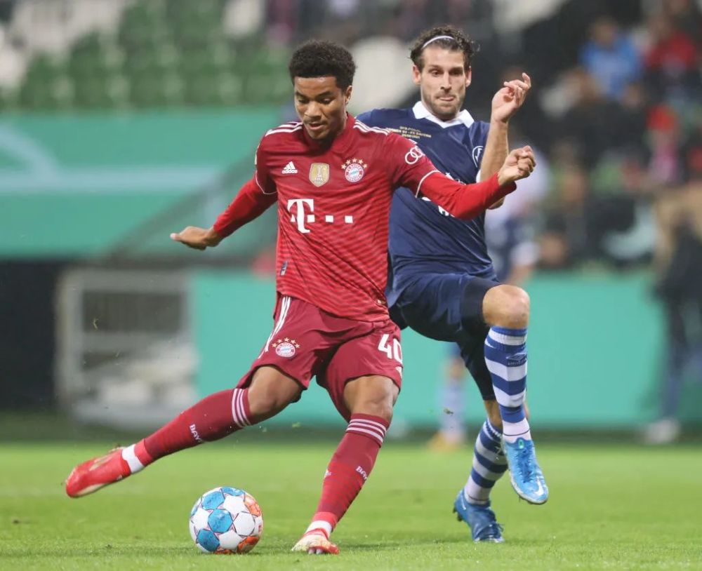 包含德国队完胜法国队，李梓嘉统治全场的词条